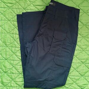 5.11 Tactical Black Cargo Pants Durable Workwear 30x30